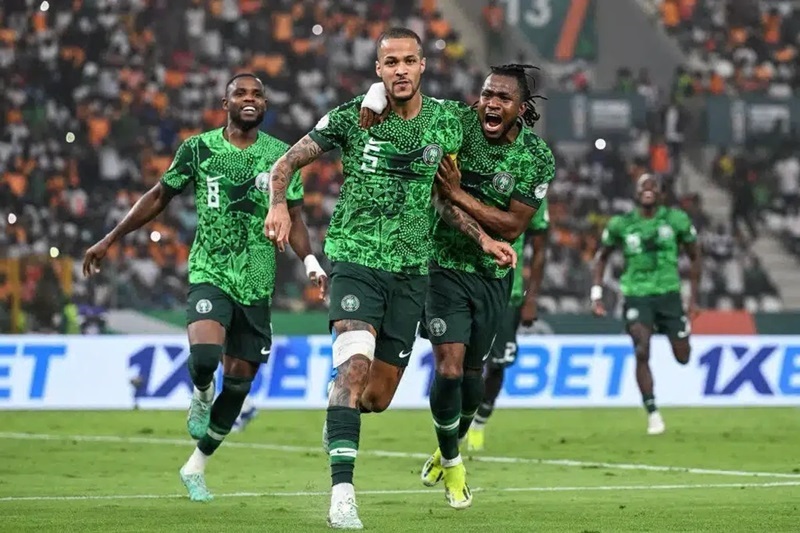 Cầu thủ Nigeria xuất sắc nhất